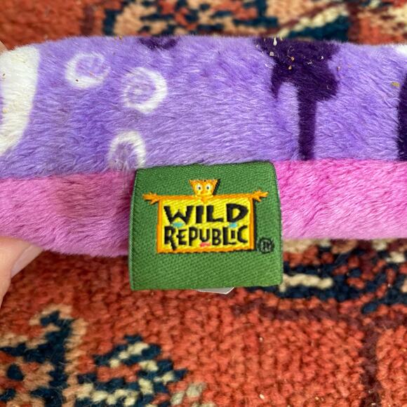 Wild Republic Purple Plush Rattlesnake w Rattler & Guitar Print Plush - Picture 5 of 5